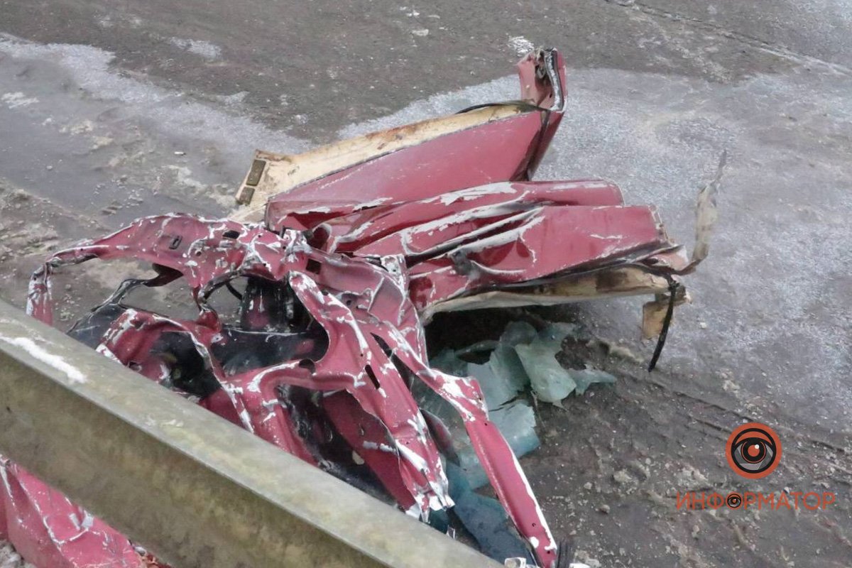Под Киевом Daewoo с пассажирами влетел под фуру: новые подробности смертельного ДТП. Фото с места 4