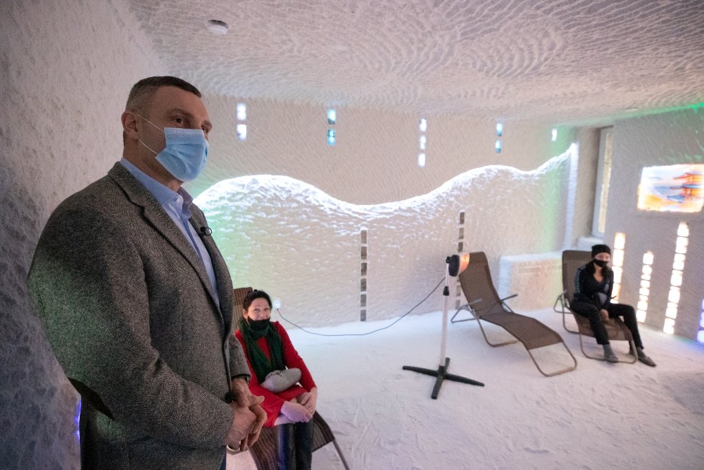 В Киеве открыли новый современный Центр комплексной реабилитации детей и лиц с инвалидностью: где и как выглядит 10