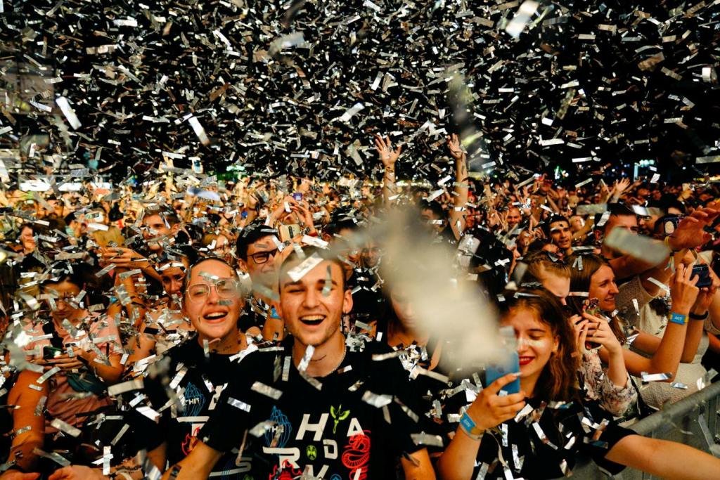 Фестиваль Atlas Weekend сменил название и представил новый фирменный стиль 3