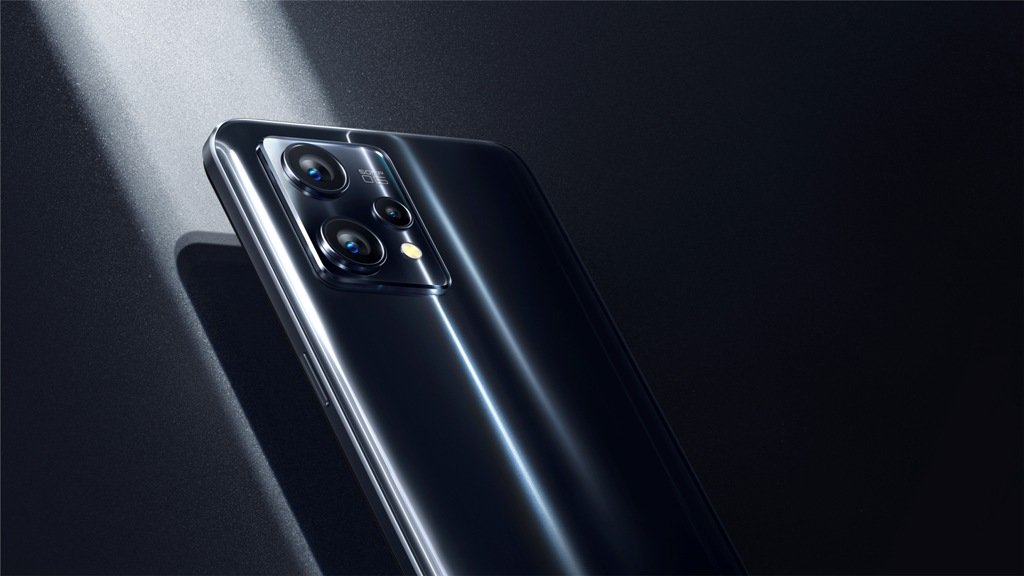 realme 9 Pro+ станет первым смартфоном в среднем ценовом диапазоне с датчиком камеры Sony IMX766 OIS. Глобальный анонс серии realme 9 Pro состоится 16 февраля 3