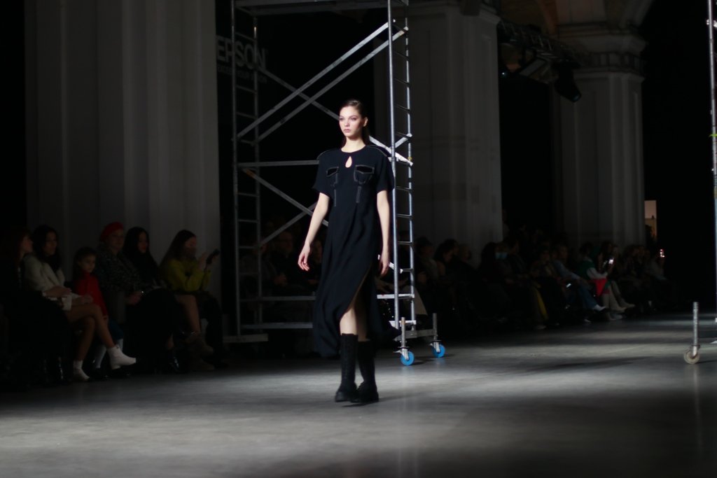 VOROZHBYT&ZEMSKOVA показали свою новую коллекцию про ритм каменных джунглей мегаполиса 9