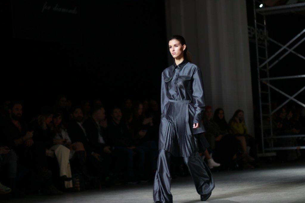 VOROZHBYT&ZEMSKOVA показали свою новую коллекцию про ритм каменных джунглей мегаполиса 15