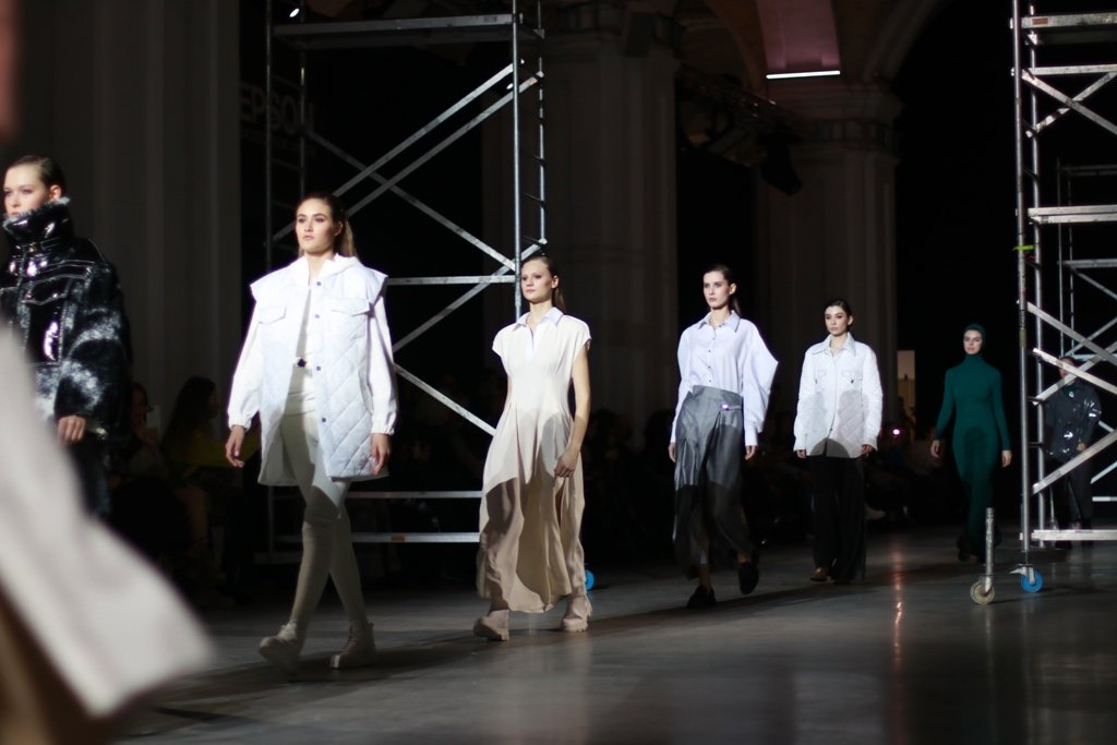 VOROZHBYT&ZEMSKOVA показали свою новую коллекцию про ритм каменных джунглей мегаполиса 24