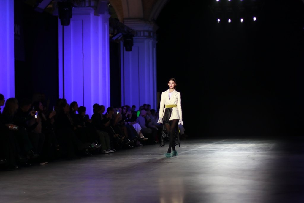 Парижанка в Киеве: как прошла презентация коллекции Kristina Laptso на Ukrainian Fashion Week FW22-23 3