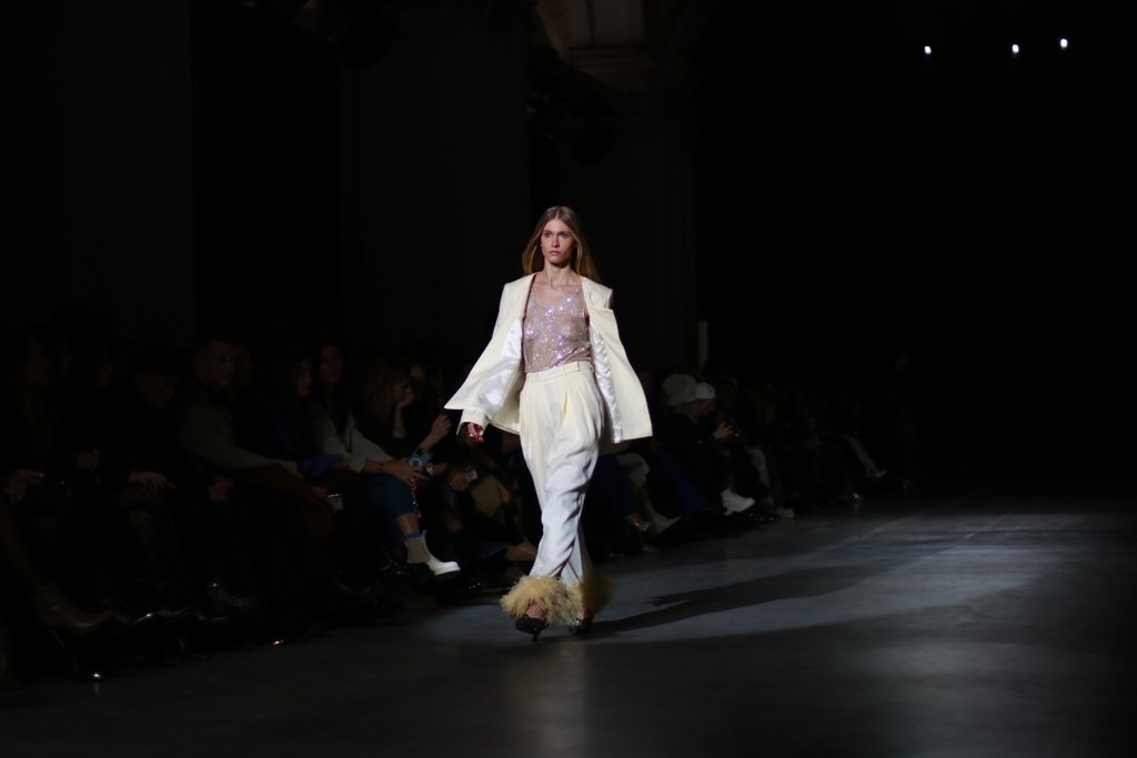 Переосмысление 1920-х: как прошла презентация коллекции GASANOVA на Ukrainian Fashion Week FW22-23 3