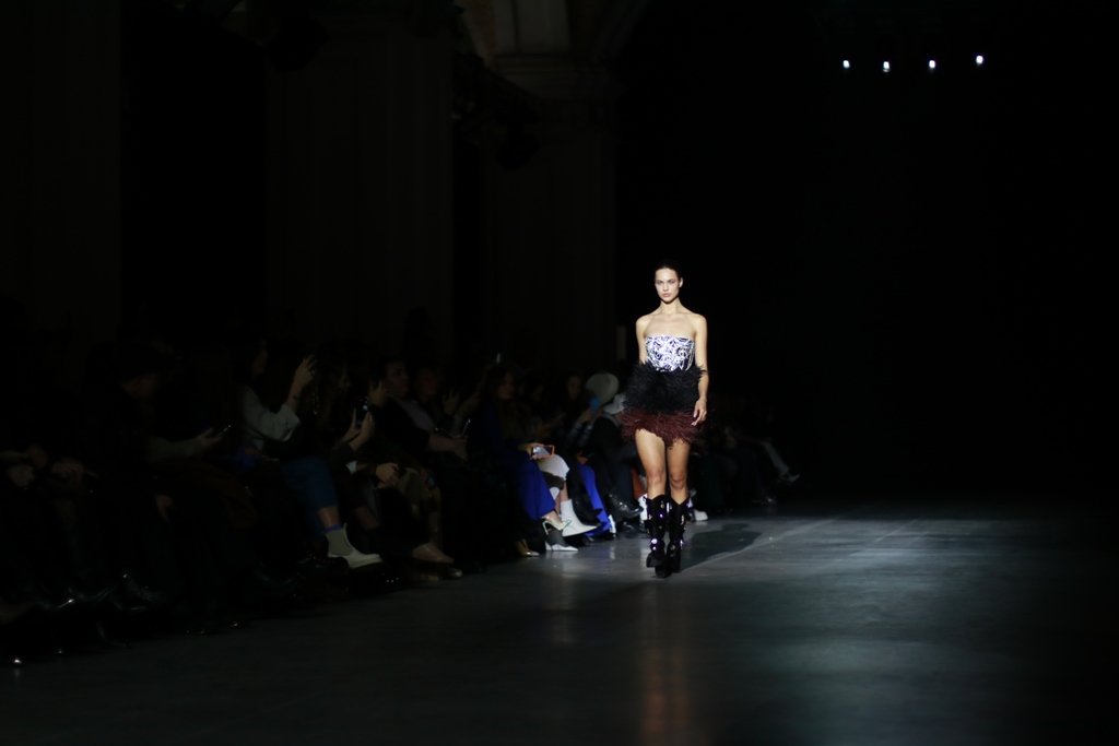 Переосмысление 1920-х: как прошла презентация коллекции GASANOVA на Ukrainian Fashion Week FW22-23 9