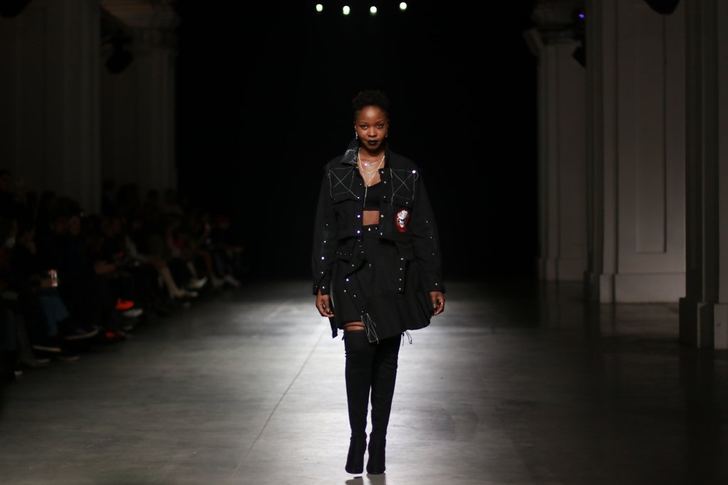 Кимоно и уличная мода: первый темнокожий украинский дизайнер Iron Thread презентовал новую коллекцию на UFW 15