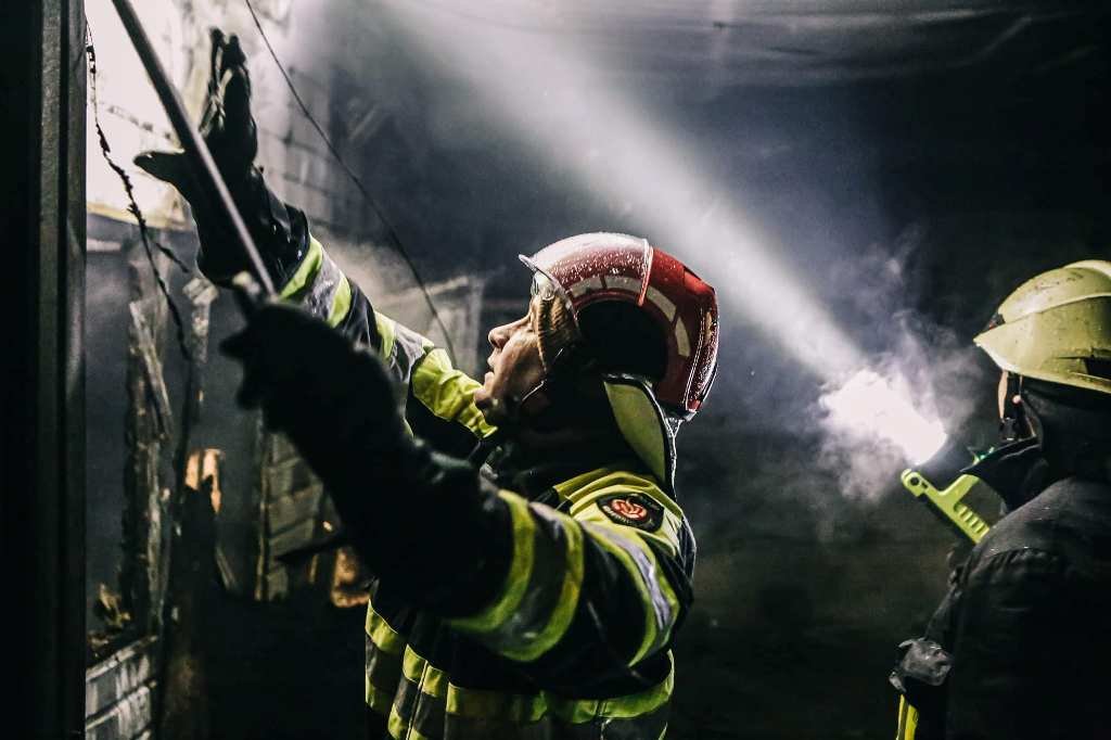 В Киеве сгорела автомойка 7