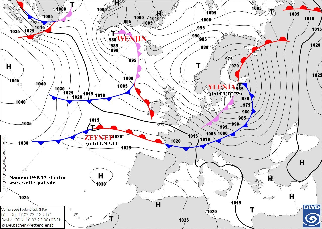На Украину надвигаются сильные штормовые порывы ветра: какая погода будет в Киеве 17 февраля 1