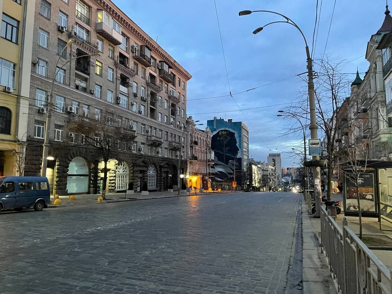 Как выглядел центр Киева во время первых переговоров: фото улиц 6