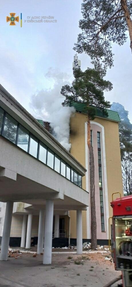 Как выглядит Ирпень за 11 дней войны: видео и фото улиц и домов после обстрелов 16