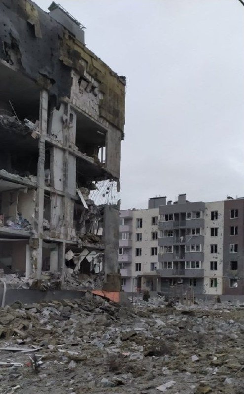 Как выглядит Буча за 11 дней войны: видео и фото улиц и домов после обстрелов 4