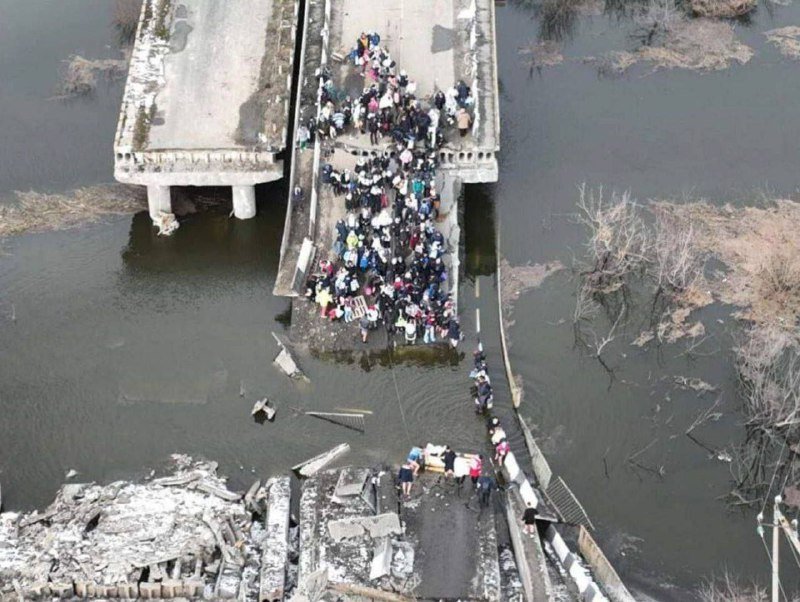 Как выглядит Ирпень за 15 дней войны: видео и фото улиц и домов после обстрелов 10