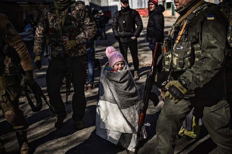 Как выглядит Ирпень за 22 дня войны: видео и фото улиц и домов после обстрелов 1