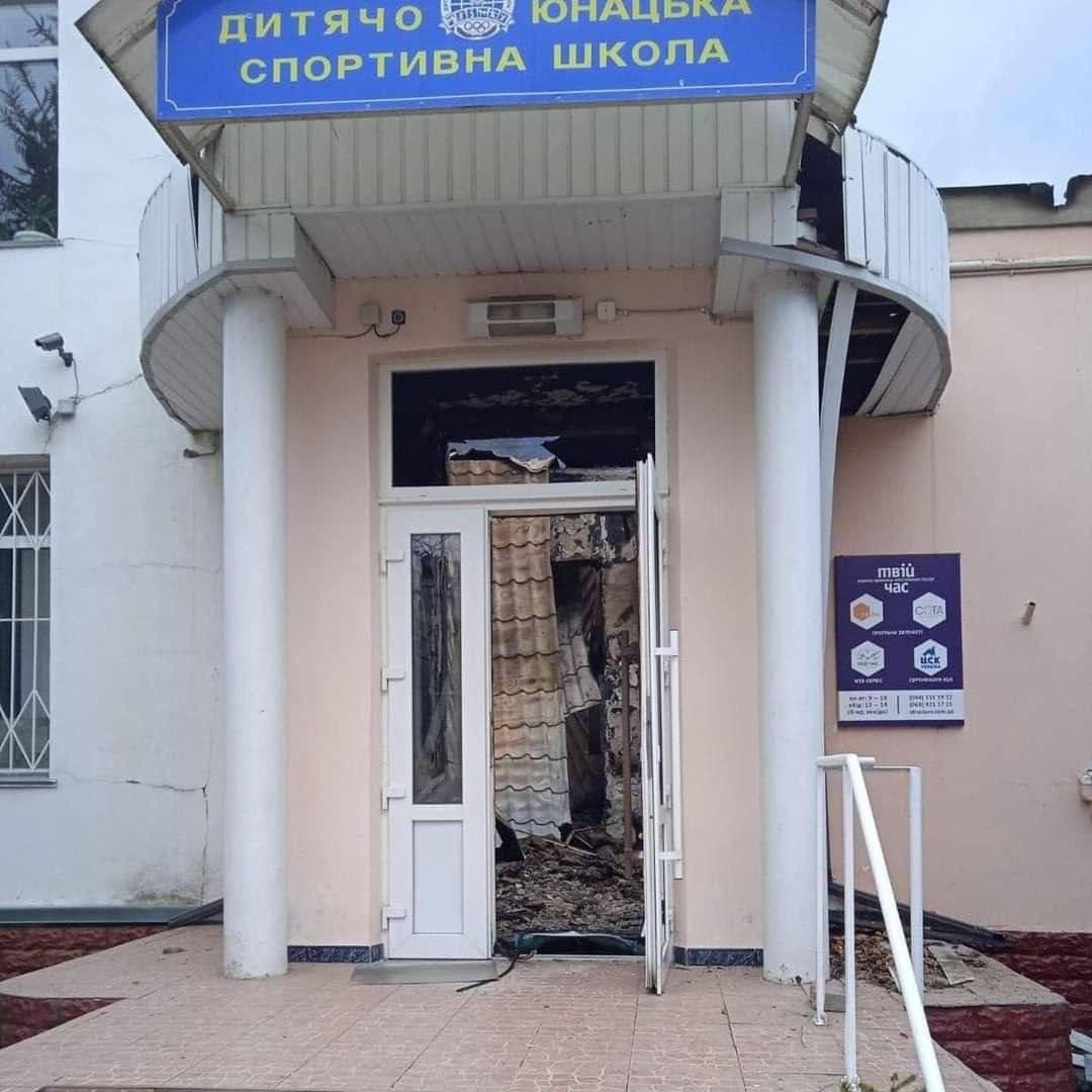 Как выглядит Ирпень за 22 дня войны: видео и фото улиц и домов после обстрелов 30