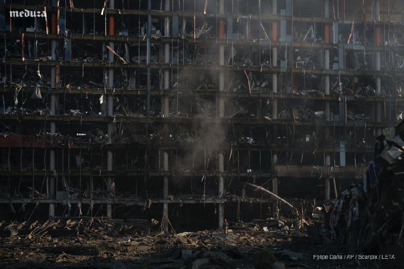 Последствия ракетного удара по ТРЦ в Подольском районе 1