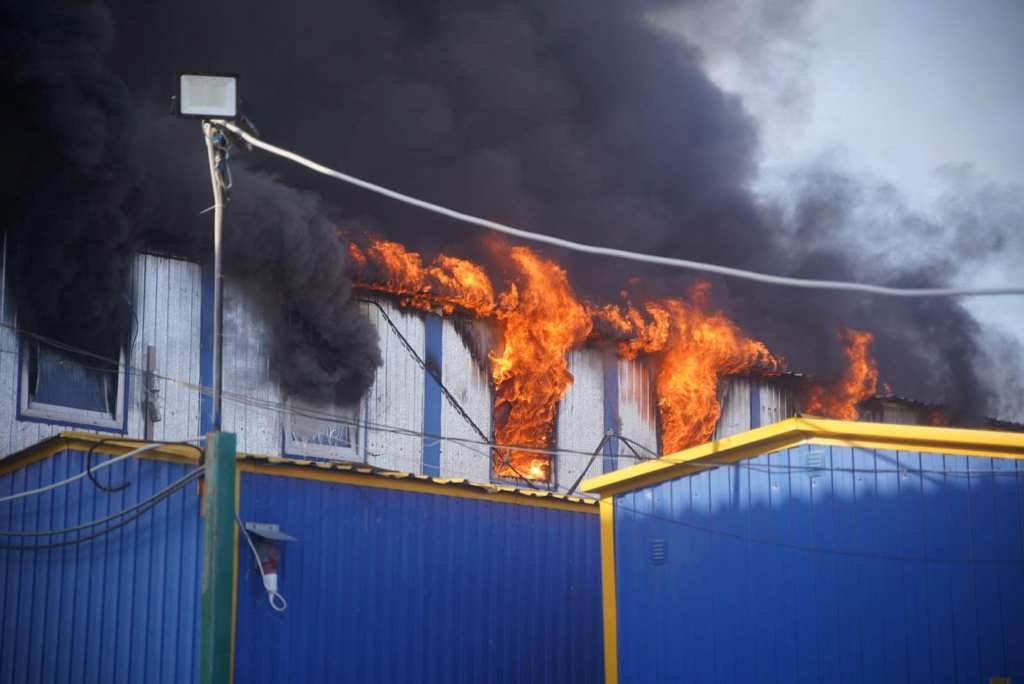 В Киеве под обстрелы попали Святошинский и Шевченковский районы: что пострадало 6