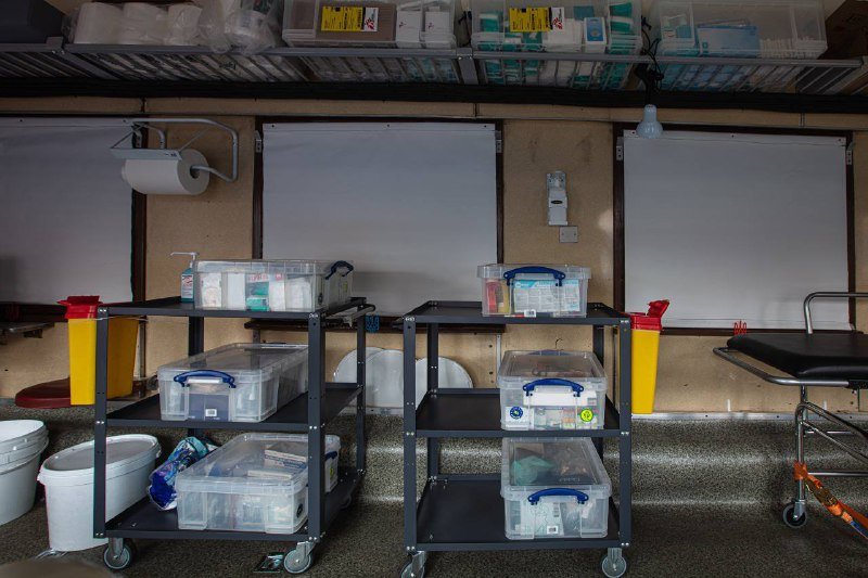 В Украине начал курсировать новый эвакуационный медпоезд с отдельным вагоном интенсивной терапии: как выглядит 5