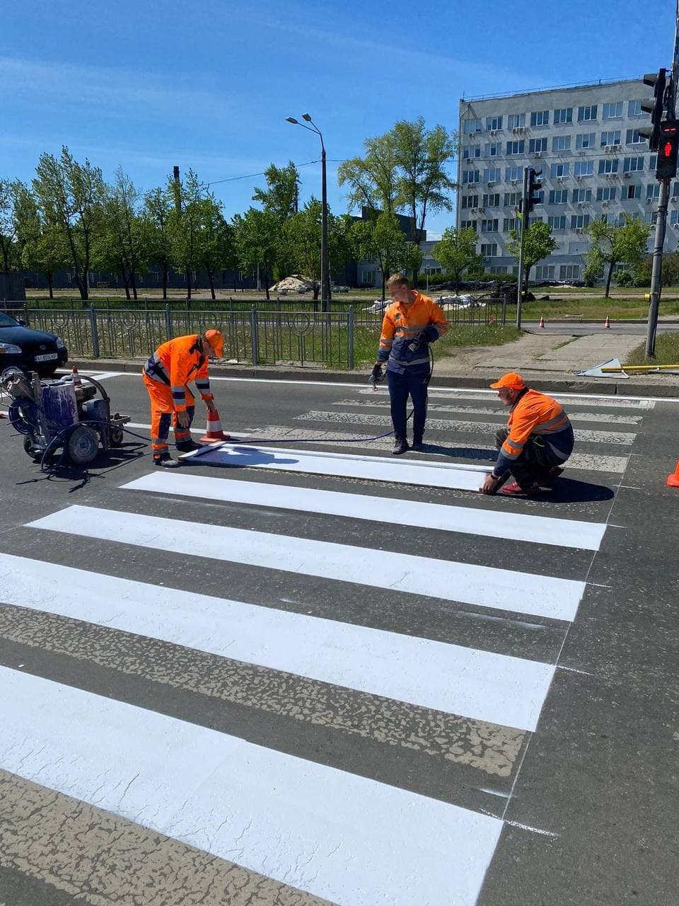 В Киеве обновляют дорожную разметку: где будет усложнено движение в ближайшие дни 1
