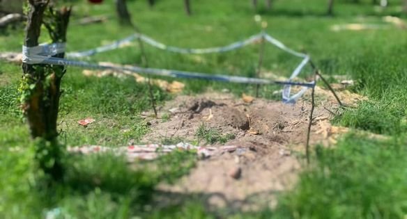 Под Киевом продолжают находить тела убитых мирных: возле Макарова мужчину забили до смерти 3