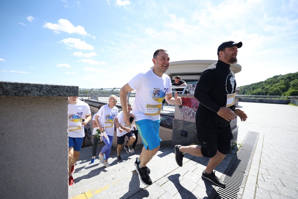 Бежали в 80 городах и поселках Украины и 31 стране мира: итоги 29-го "Пробега под каштанами" 3