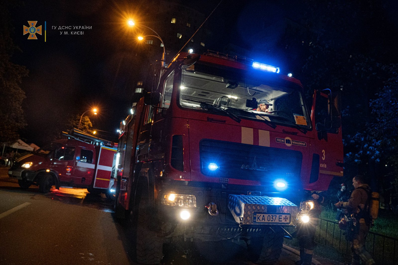 В Киеве горело студенческое общежитие 1