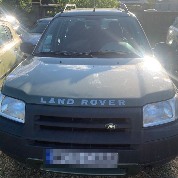 Пытался продать авто, предназначенные для ВСУ: в Киеве задержали псевдоволонтера 3