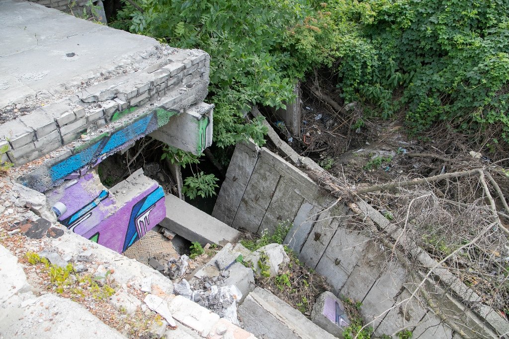 В Киеве снесут полсотни гаражей возле реки Лыбидь 3