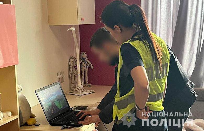 В Киеве мужчина нелегально переправлял военнообязанных за границу: сколько стоили его услуги 1