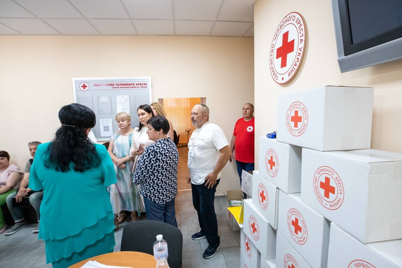 Як переселенцю влаштувати дитину в дитсадок чи у школу, отримати допомогу з безробіття: де в Києві нададуть допомогу 1