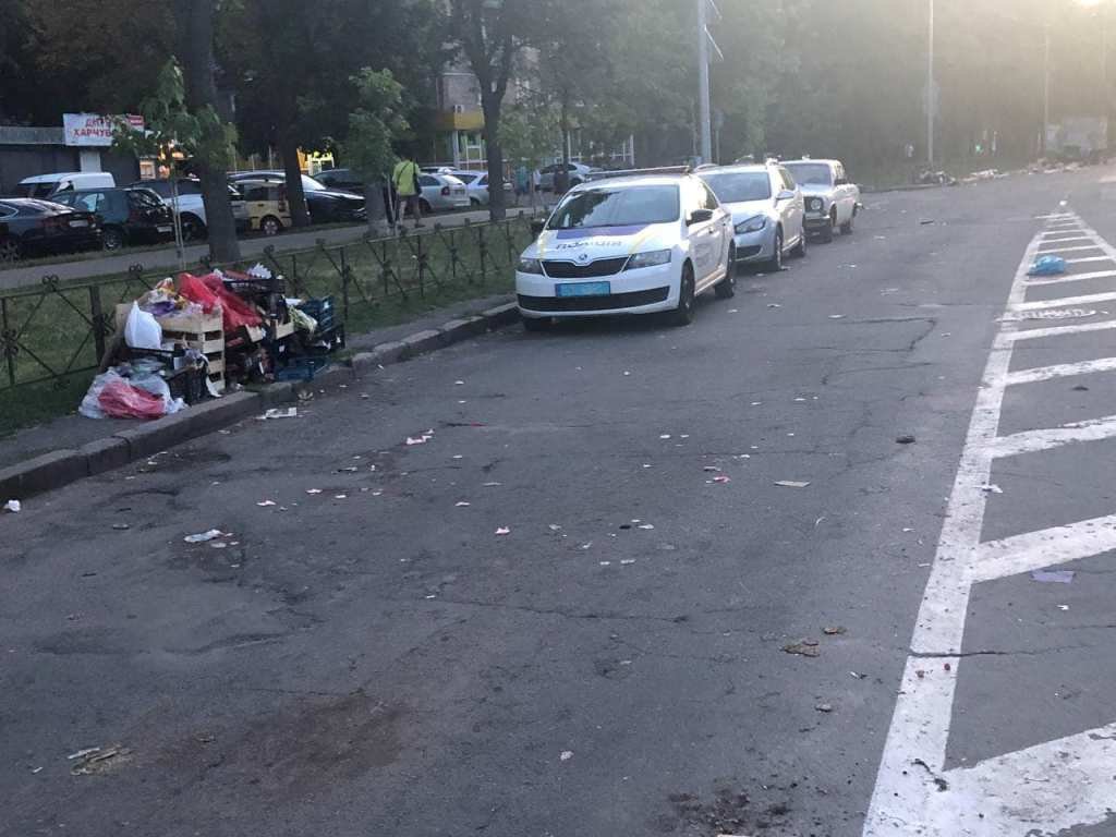 Продовольчі ярмарки забруднюють зливостоки Києва, через що утворюються підтоплення 1