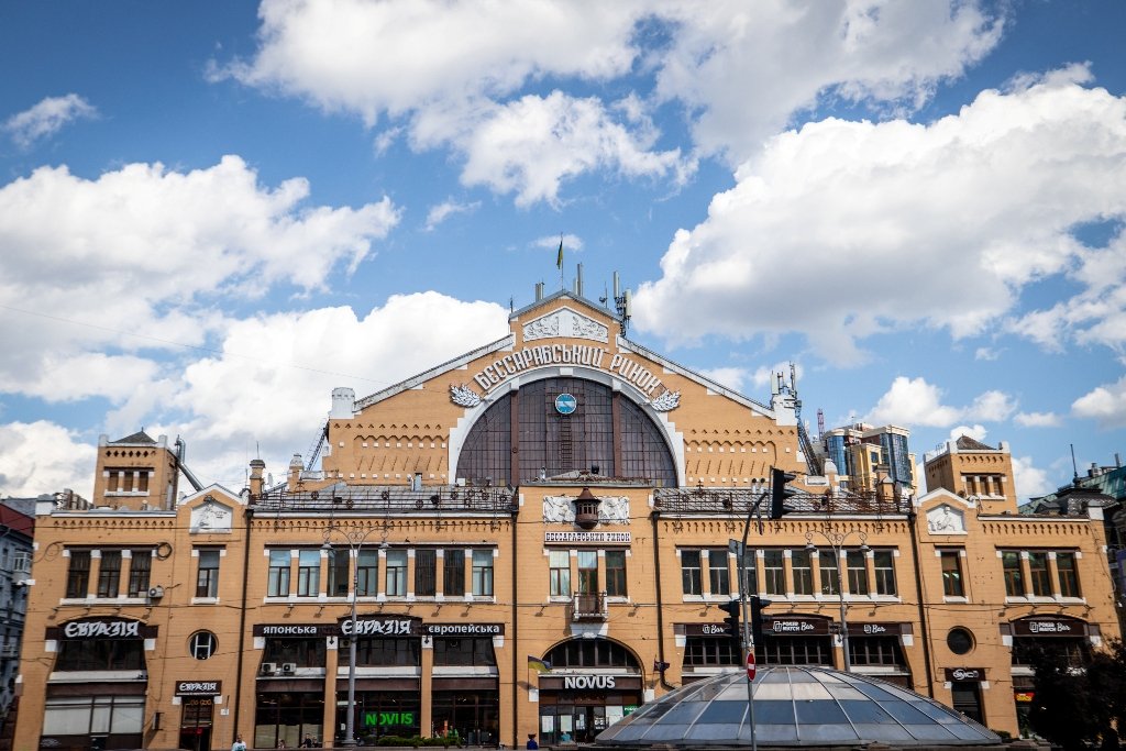 Бессарабському ринку більше 110 років: як головна торгівельна візитівка Києва переживає війну 5