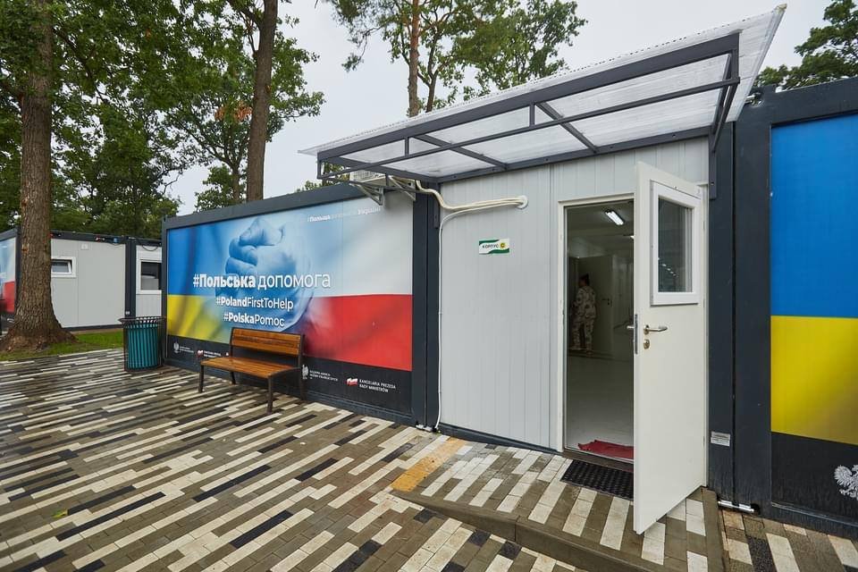 В Ірпені відкрили модульне містечко для втративших своє житло: як виглядає і що там є 3