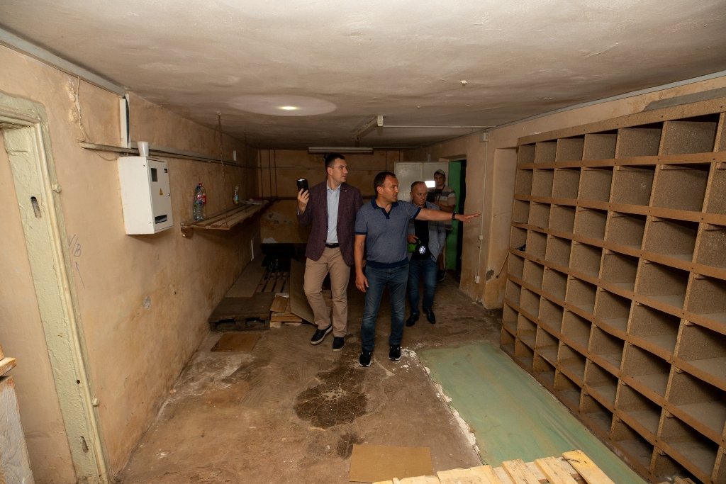 У Києві влада перевірить орендні приміщення, де розташовані сховища та укриття 2