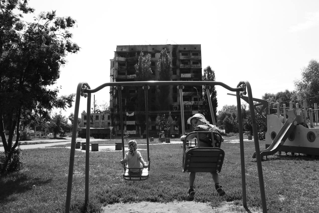 Бракує слів, щоб передати той стан, в якому сьогодні живуть та виборюють своє життя українці