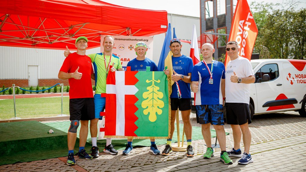 «Ультрамарафон вдячності»: український рятувальник пробіг 850 кілометрів з Києва до Варшави за 14 днів 1