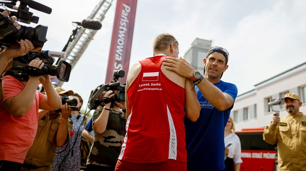 «Ультрамарафон вдячності»: український рятувальник пробіг 850 кілометрів з Києва до Варшави за 14 днів 2