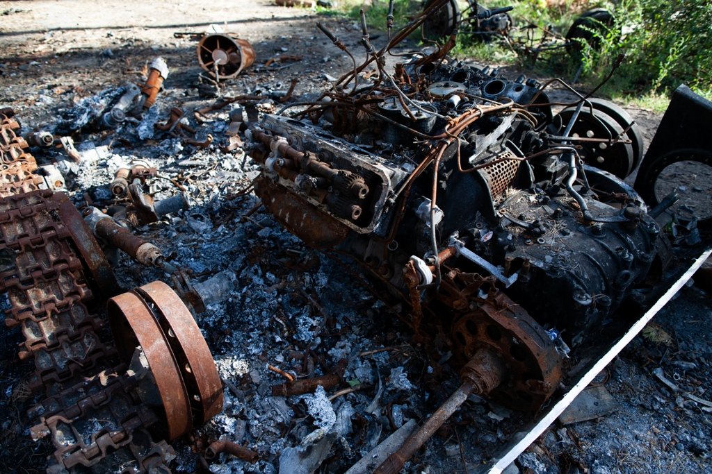 Місцеві все розтягли на металолом