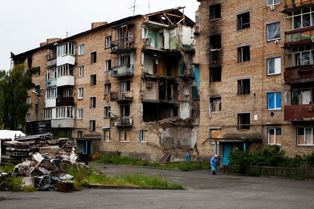 А біля будинку вже розчистили все від уламків дому
