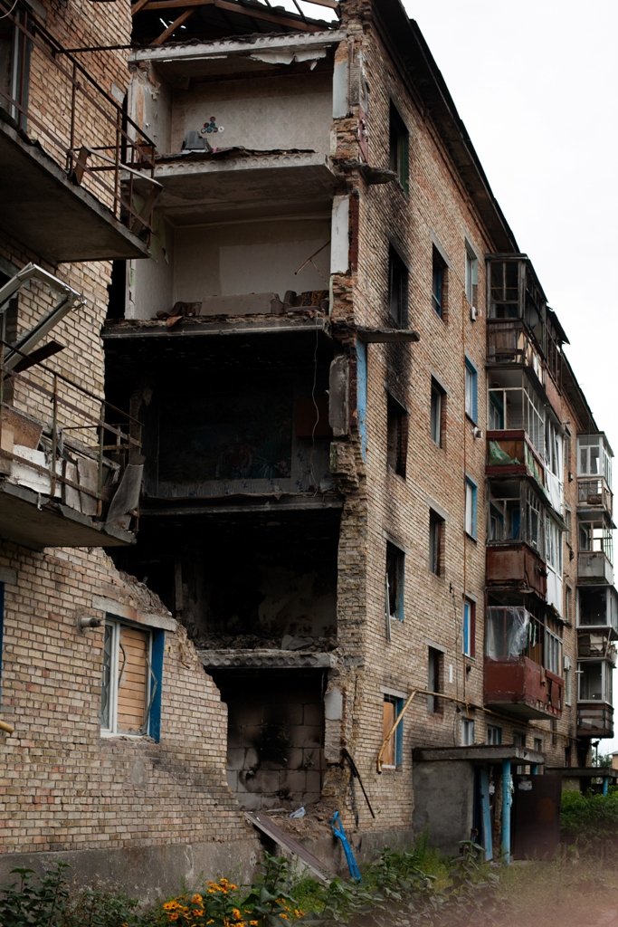 Більшість будинків виглядає так