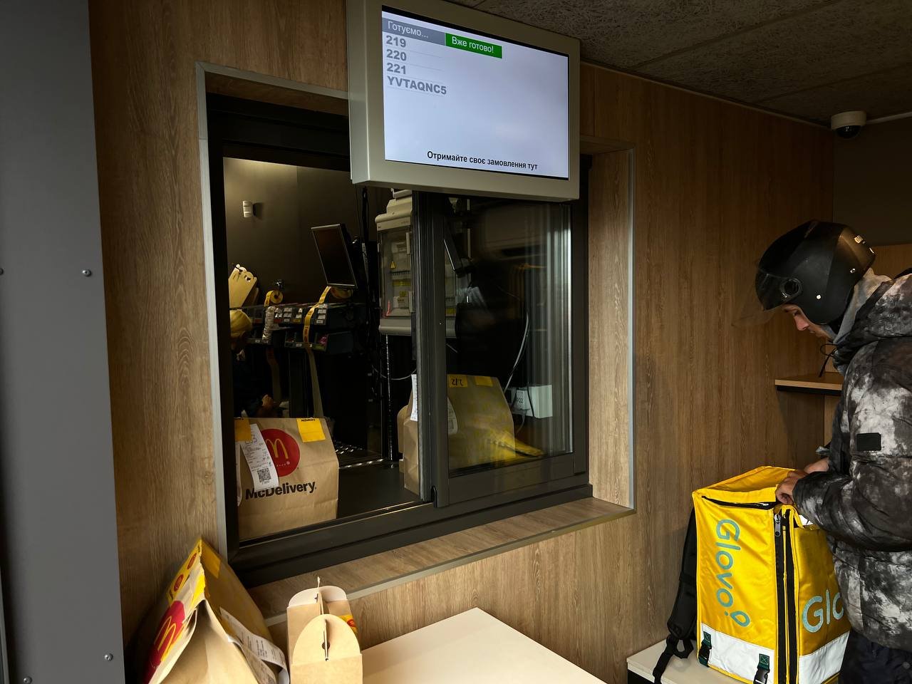 У Києві відкрились перші заклади McDonald’s: нові ціни, фото, відео з ресторанів, реакція соцмереж 4