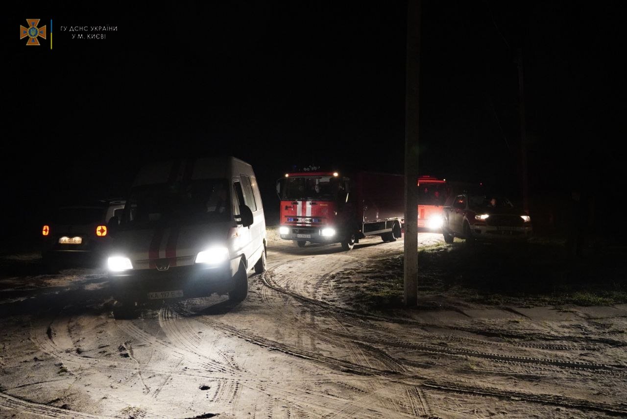 Рятувальники Києва відправились на Харківщину допомогати постраждалим під час окупації 2