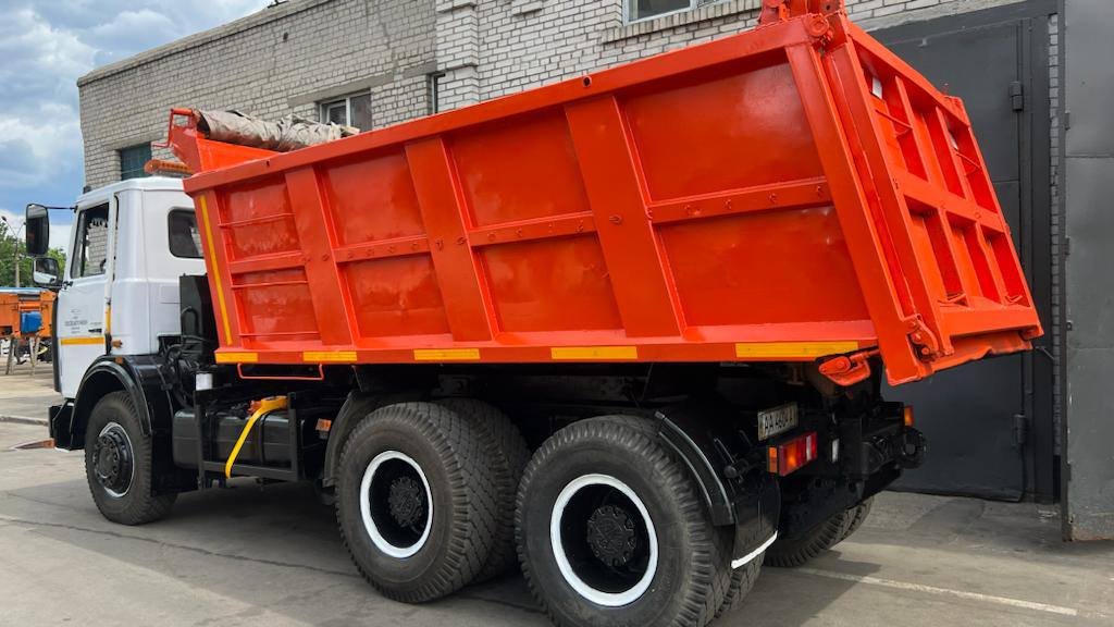 Як комунальники Києва готуються до зими: хуртовин та ожеледиці 3