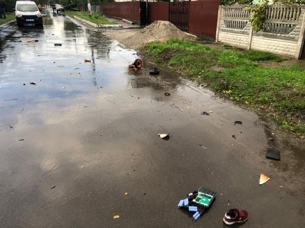 Двоє дітей загинули: на Київщині водій Volkswagen збив дівчат та намагався втекти з місця ДТП 3