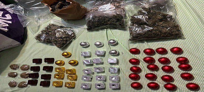 У Києві хлопець маскував наркотики під солодощі: у ділера вилучили речовини на суму понад 2 мільйони гривень 2