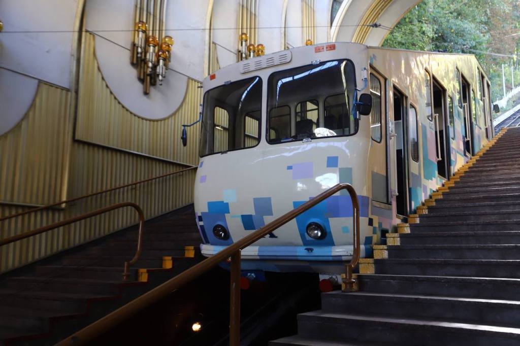 У Києві відновлюють роботу фунікулеру 1