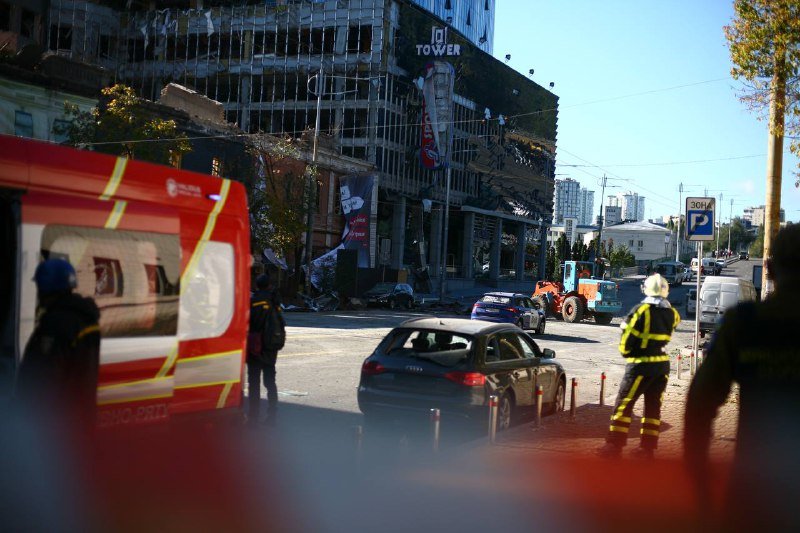 Як виглядає центр Києва після ракетних ударів 10 жовтня 20