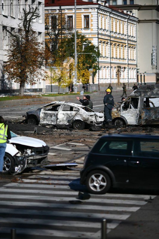 Як виглядає центр Києва після ракетних ударів 10 жовтня 21