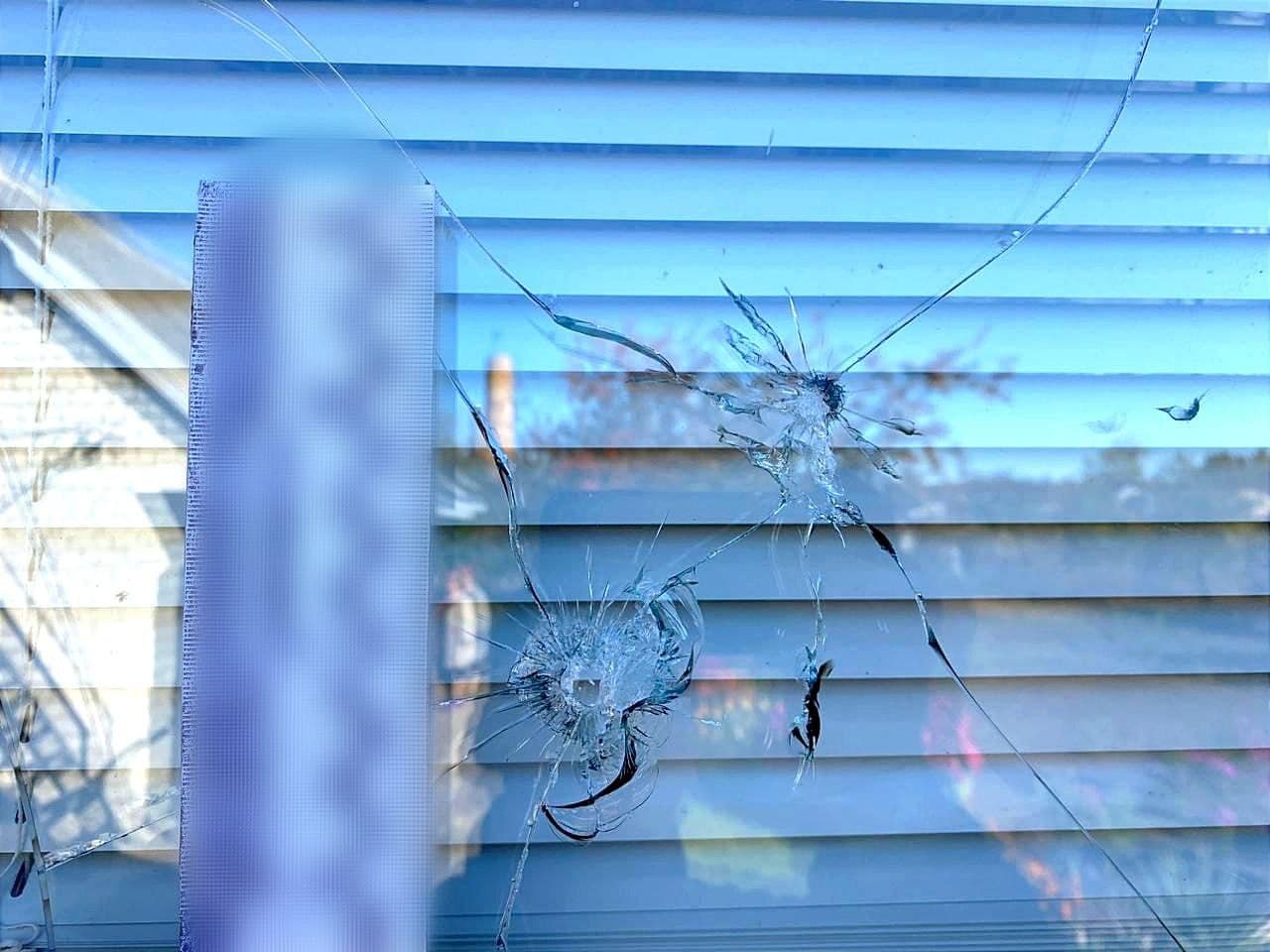 На Київщині чоловік через ревнощі закинув гранату у чужий двір та втік 3