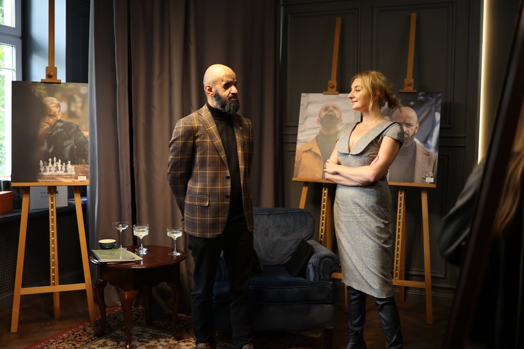 Де у Києві побачити нову military-колекцію одягу, що презентував Масі Найєм 1